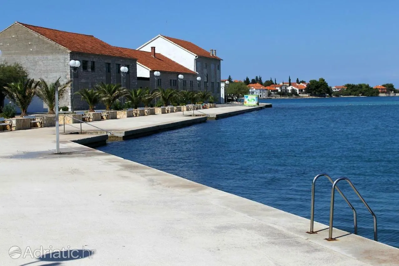 Apartments Radica Preko